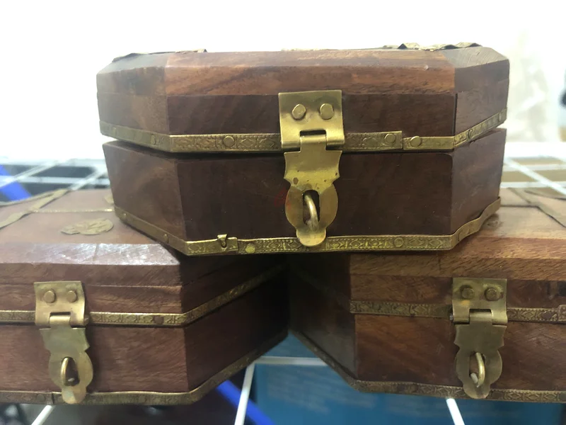 Vintage Wooden Small Decoration Box63177132436738112