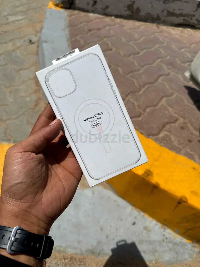 جراب شفاف لهاتف iPhone 15 Plus (أصلي من أبل)