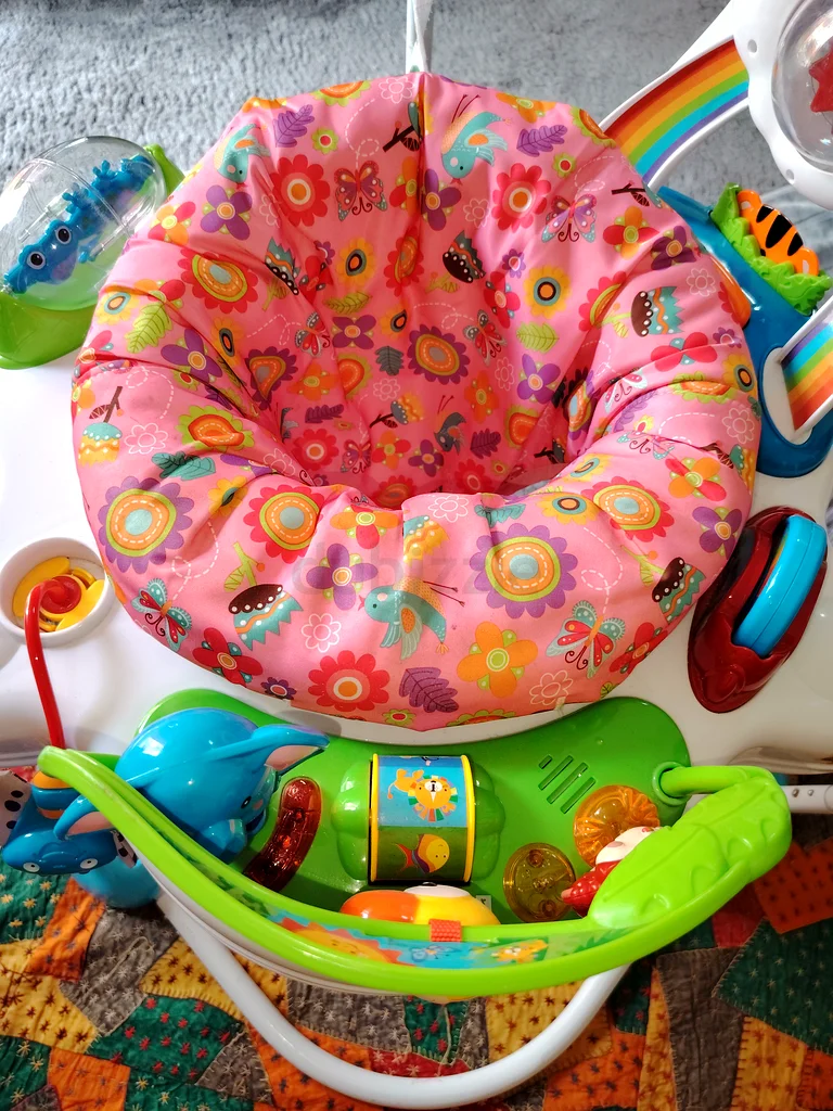Baby jumper63205362264066112