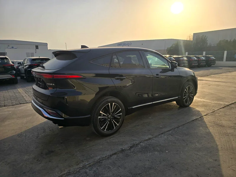 تويوتا فينزا 2.0 ناقل حركة متغير باستمرار 2WD إصدار بريميوم 202463147207395330112