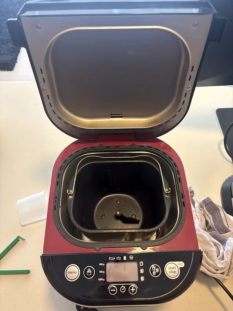 Moulinex Pain Poli - Bread Maker in Excellent Condition!63253975287938111