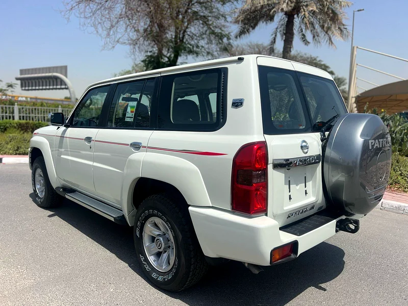 Nissan Patrol Safari 202463148163638401113