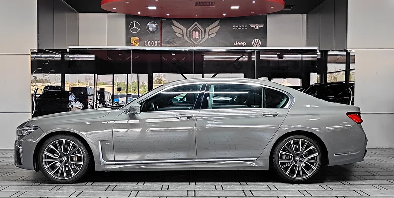 AED 2,200 شهريًا، بي إم دبليو 730LI موديل 2020، فئة M-Sport | ضمان ممتاز | مجهزة بالكامل | سجل صيانة كامل | خليجي63160161797763114