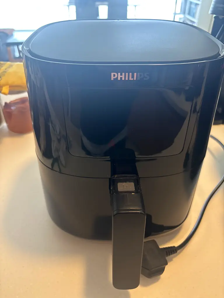 فراير Philips الهوائي - رفيقك في الطهي الصحي!