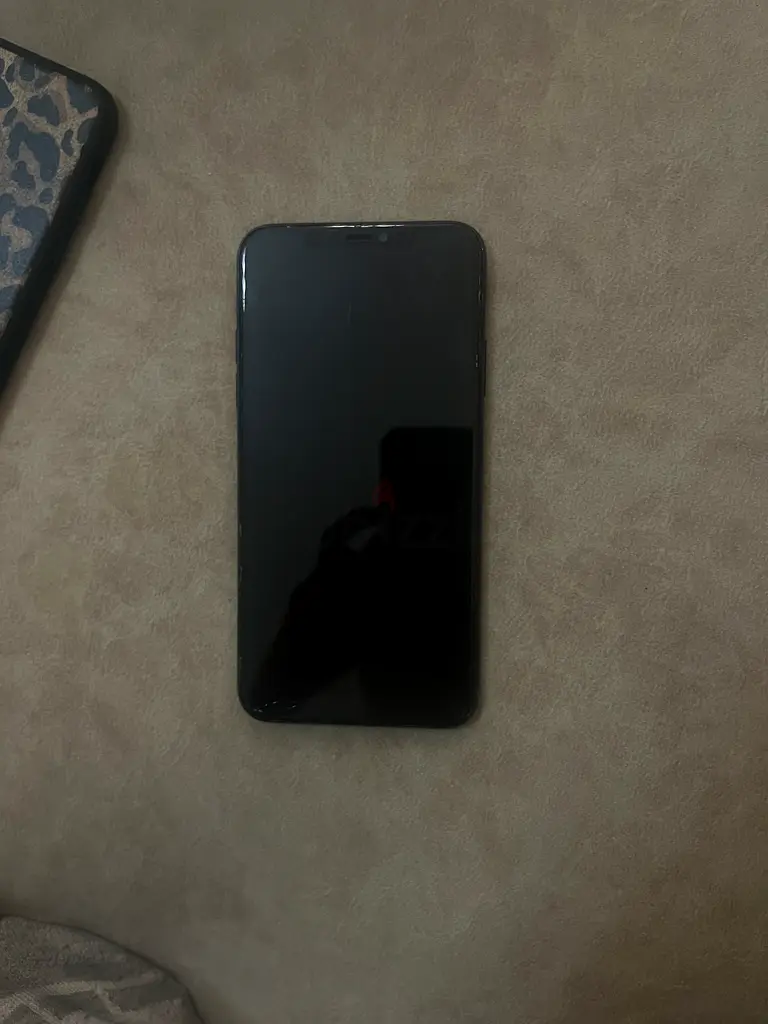 iPhone 11 Pro max63213933795459112