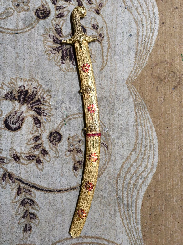 An old Arabic sword63222337470467110