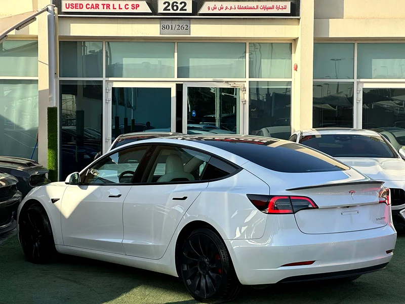 TESLA MODEL 3 PERFORMANCE 2022 GCC ORIGINAL PAINT UNDER WARRANTY63175703462787114