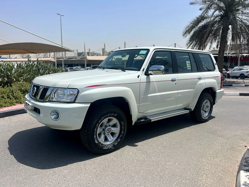 Nissan Patrol Safari 202463148163638401111