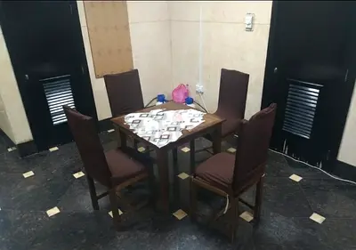 Dinning table