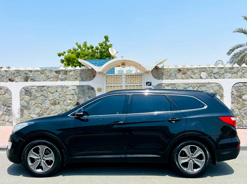هيونداي سانتافيه جراند 3.3 لتر طراز 2014 مواصفات خليجية سوداء مرجع.030963158341739139111