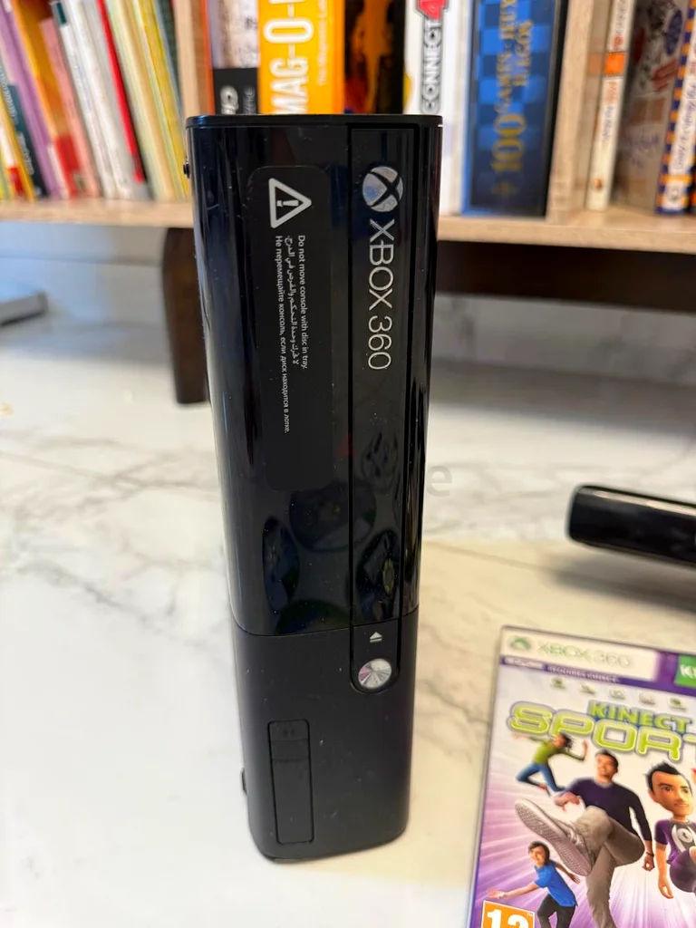وحدة تحكم Xbox 360، مع وحدة التحكم، وكاميرا الحركة، و8 ألعاب، السعر قابل للتفاوض63230190745987112