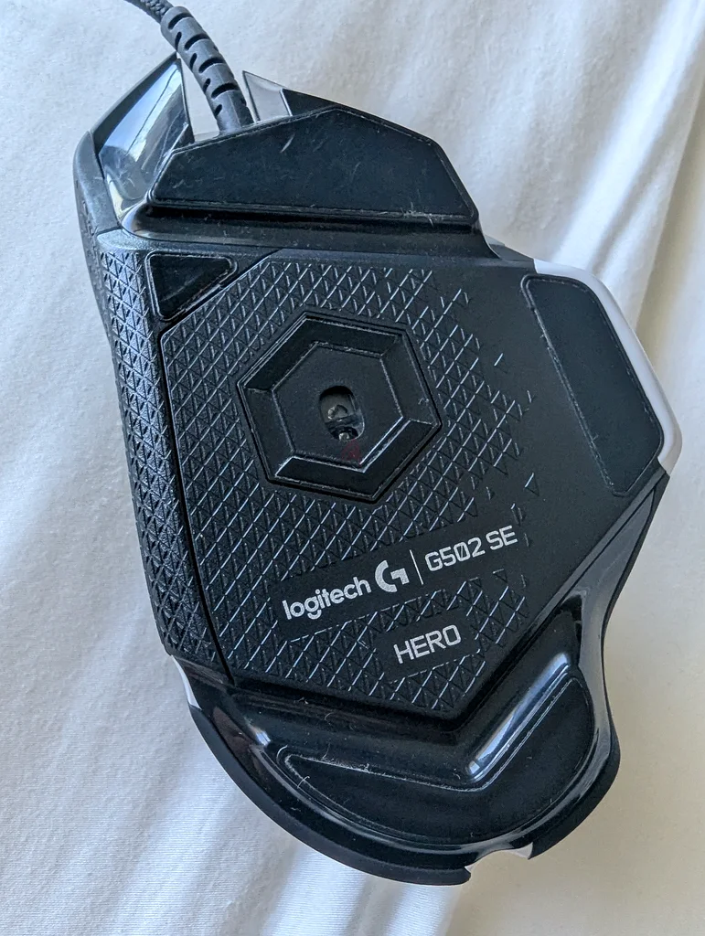 High-Performance Logitech Gaming Mouse for Sale!63256065144962112
