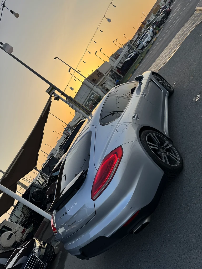 Porsche panamera63232620706306114