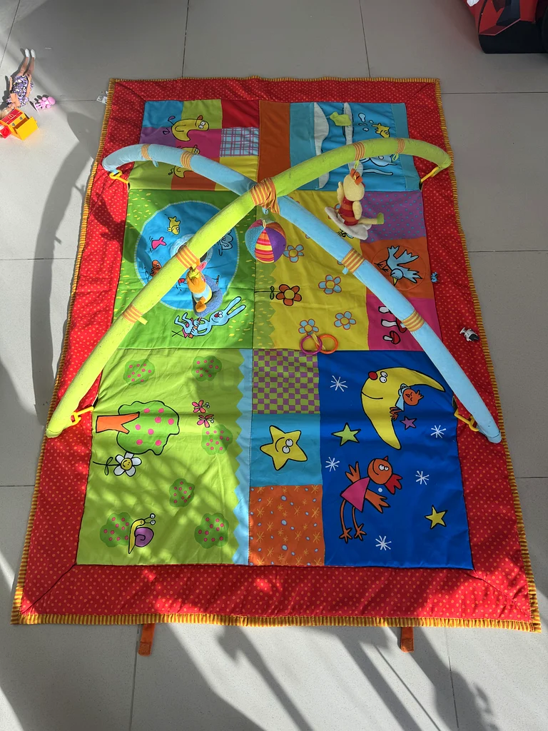 Colorful Baby Play Mat with Activity Gym63207397981442111