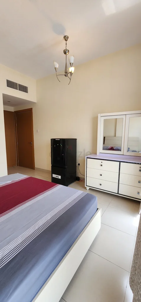 السيدات فقط غرفة النوم الرئيسية 3100 درهم شاملة الكل62866803611522112