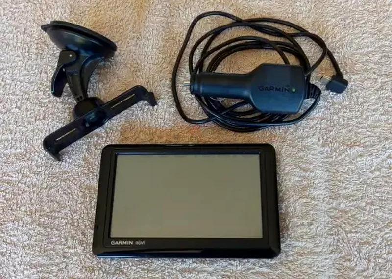 Garmin Nuvi 141063195113865859111
