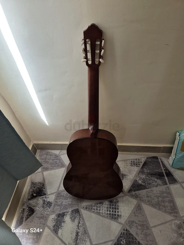 Yamaha C4063202194168323114