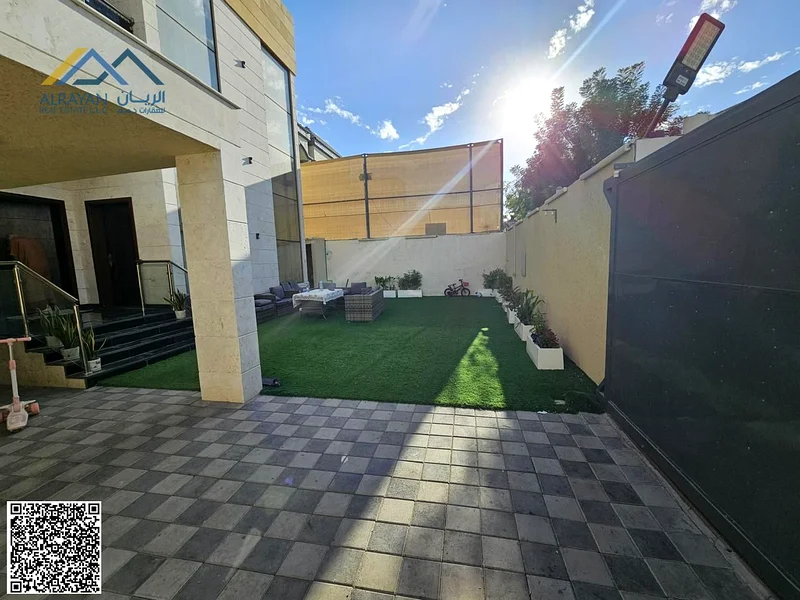 A distinctive villa for sale at an opportunity price, including electricity, water and air conditioning, freehold for all nationalities and inherited63870034699907113