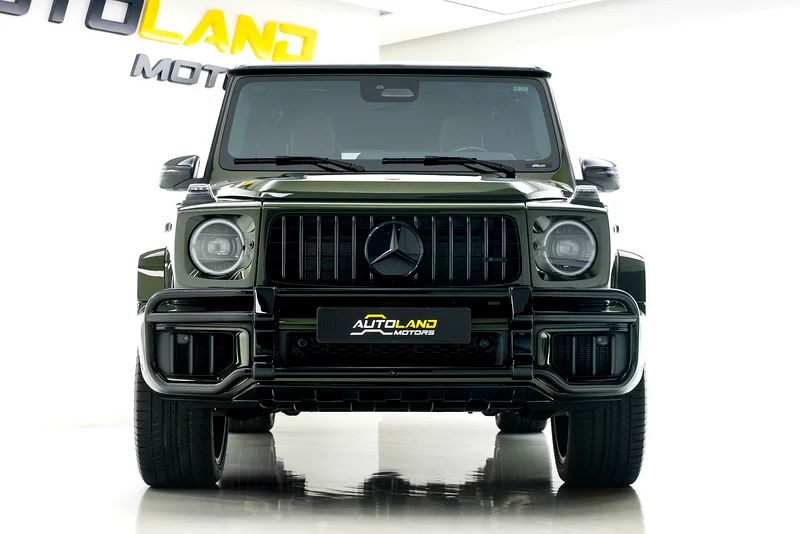 2025 MERCEDES BENZ G63 AMG. GCC. FLL CARBON. DOUBLE NIGHT PACKAGE. MAIN DEALER WARRANTY AND SERVICE63161526473858113