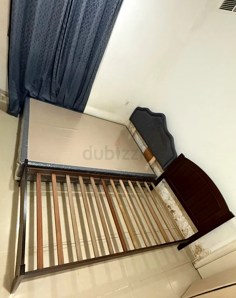 New and Comfortable Bed (Queen and Single Size)63216836940803111