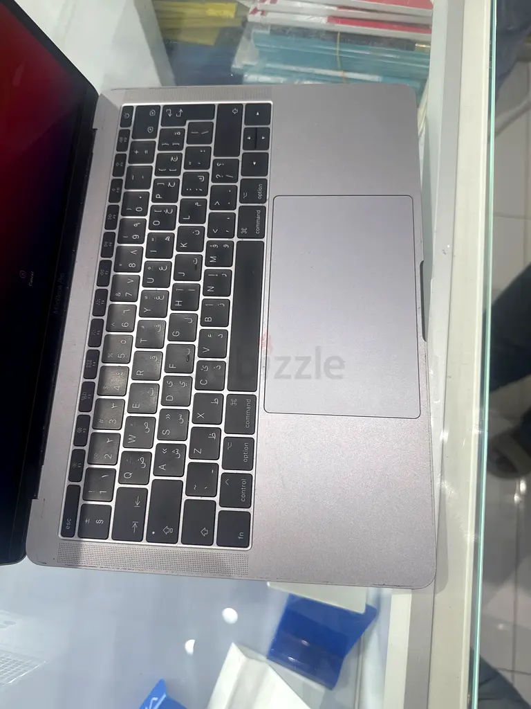 Macbook pro 201763256604166530110