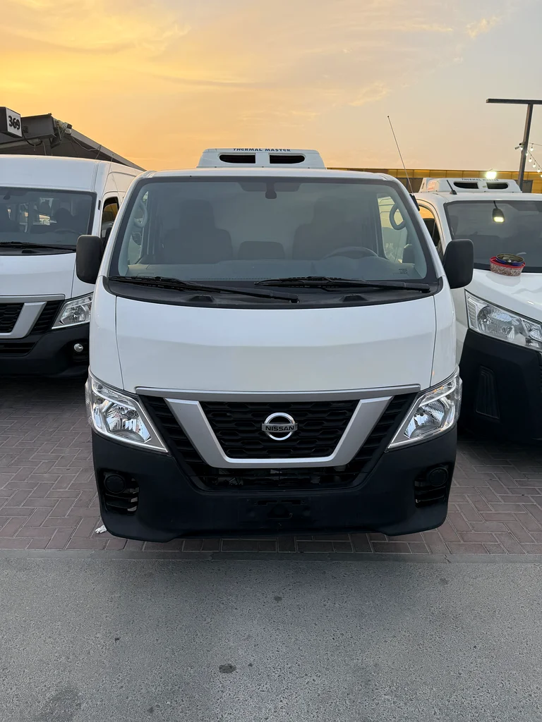 Nissan Urvan chiller SR 2022 Model Low Millage accident Free Excellent Condition63166627893251111