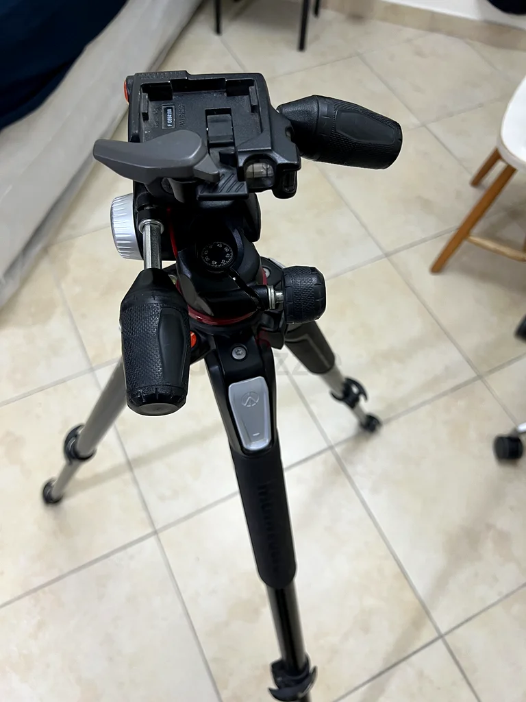 منفروتو MK055XPRO3-3W63266946173698113