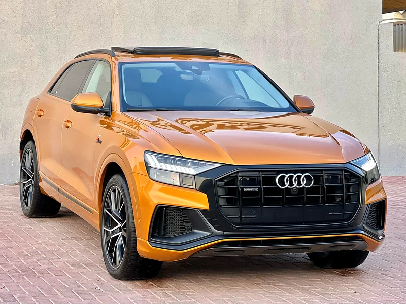 Audi Q8 Prestige 2019, clean title, no paint or accidents, in agency condition63150948130049113