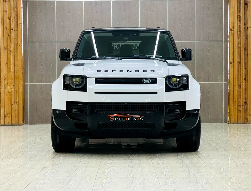 Land Rover Defender P400 SE / Full Option / 5 Years Warranty63159714209793111