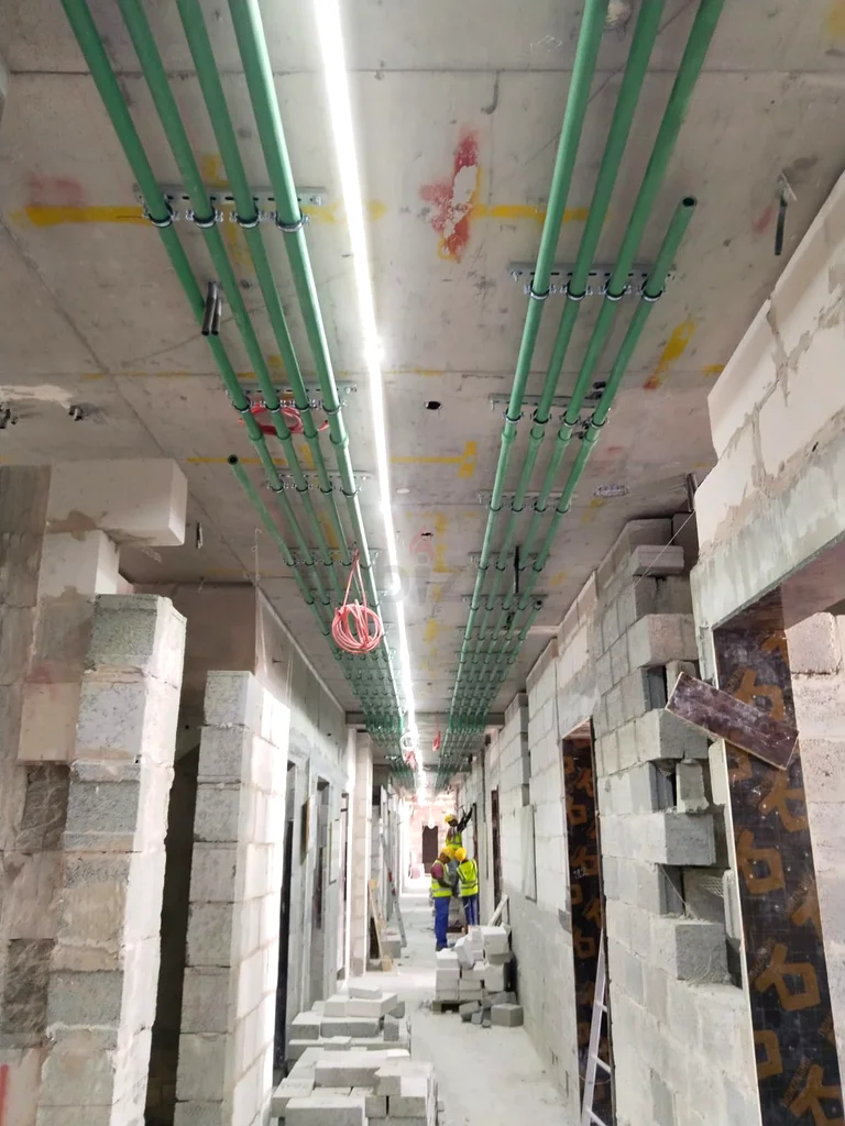 Subcontractors63440425963395112