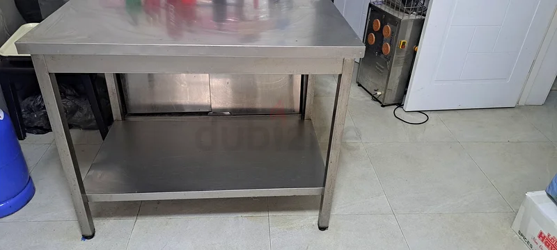 Large German-made aluminum tables63219337595009111