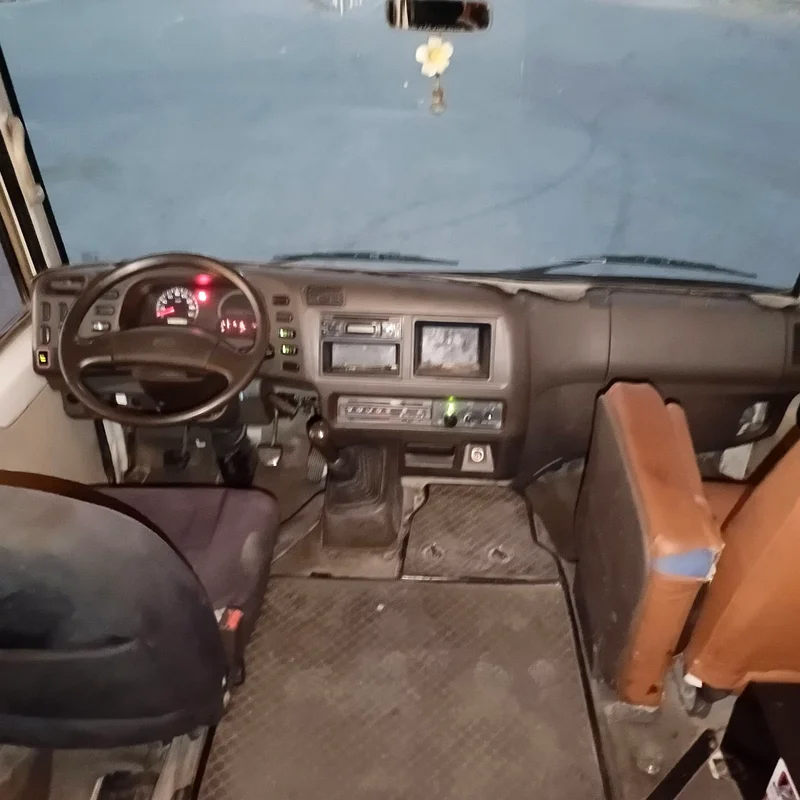 Mitsubishi Rosa 201763152748379778114