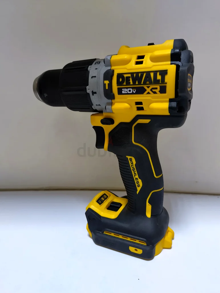 مثقاب ديوالت الكهربائي المطرقي بدون فرشاة كهربائية، بجهد ١٨ فولت63220826371585110