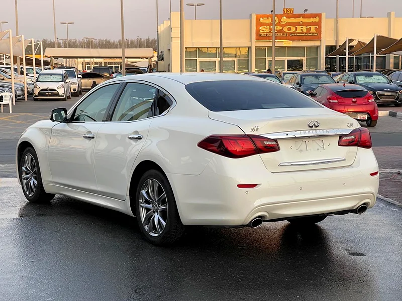 Infiniti Q70 Gcc 2017 Excellent Condition Full option63156040690562114