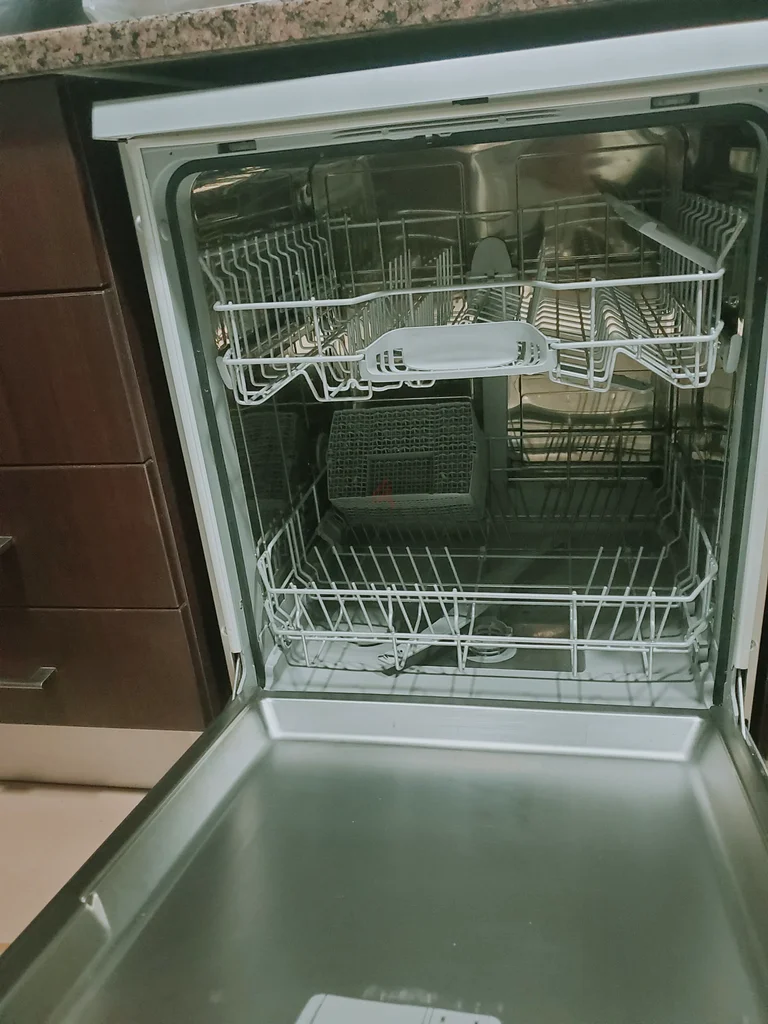 Siemens New Model Freestanding dishwasher63168523801345111