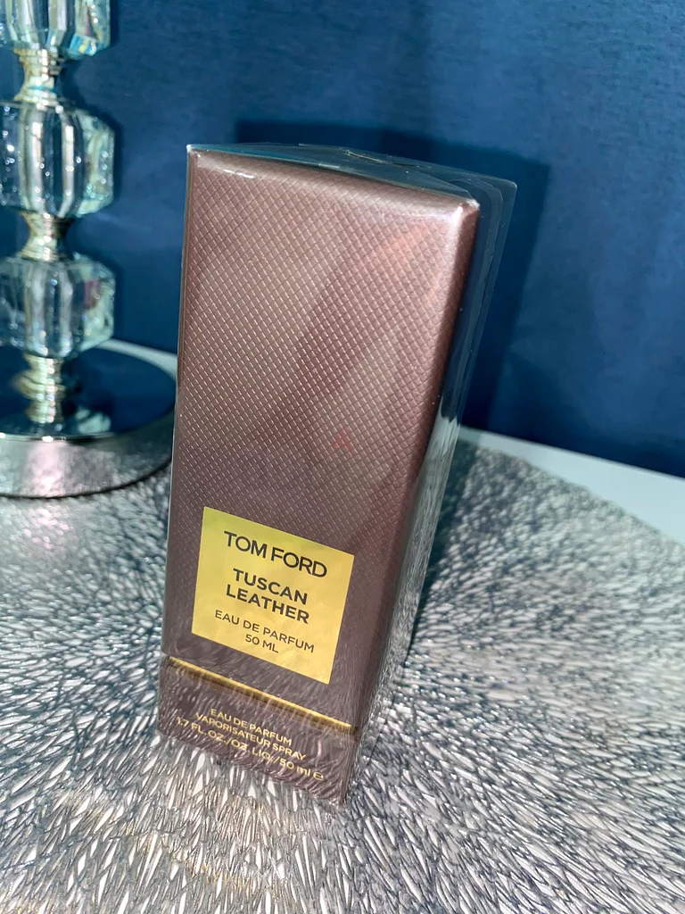 Tom Ford perfumes Dubai Duty Free63237617335169111