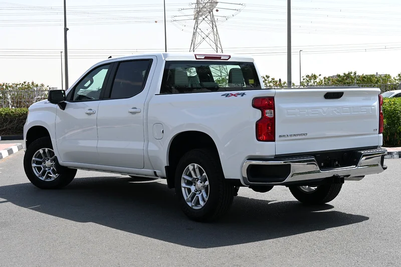 5.3 لتر V8 LT مع ضمان تاجر لمدة 3 سنوات أو 100,000 كم63172649547905113