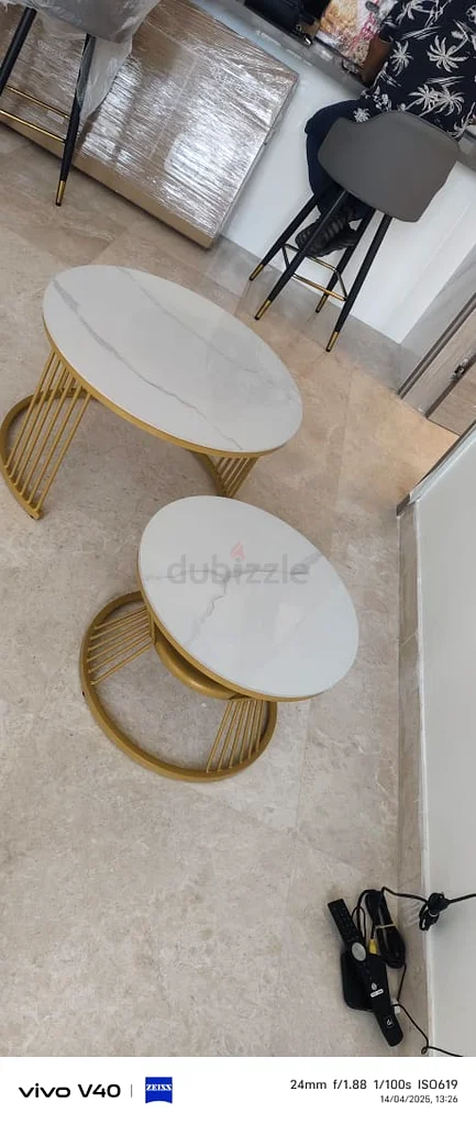طاولة وسط جديدة تمامًا63179391093249111