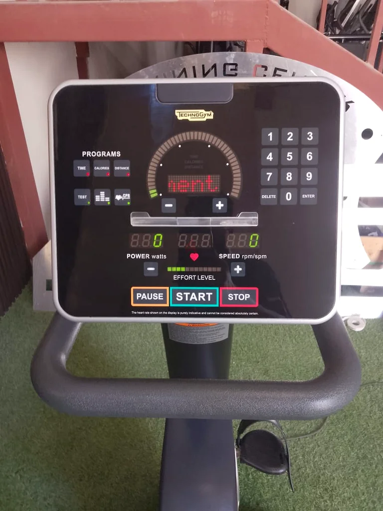 Technogym Forma Recumbent Bike – Used Condition63252438798081113