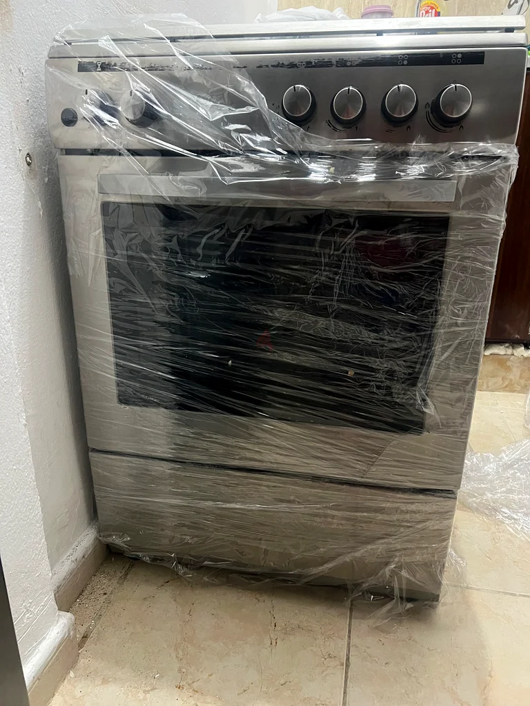 Hoover gas cooker with safety system63168526219137112