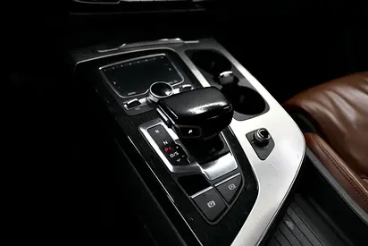 صورة مصغرة 12 لـ 2017 AUDI Q7