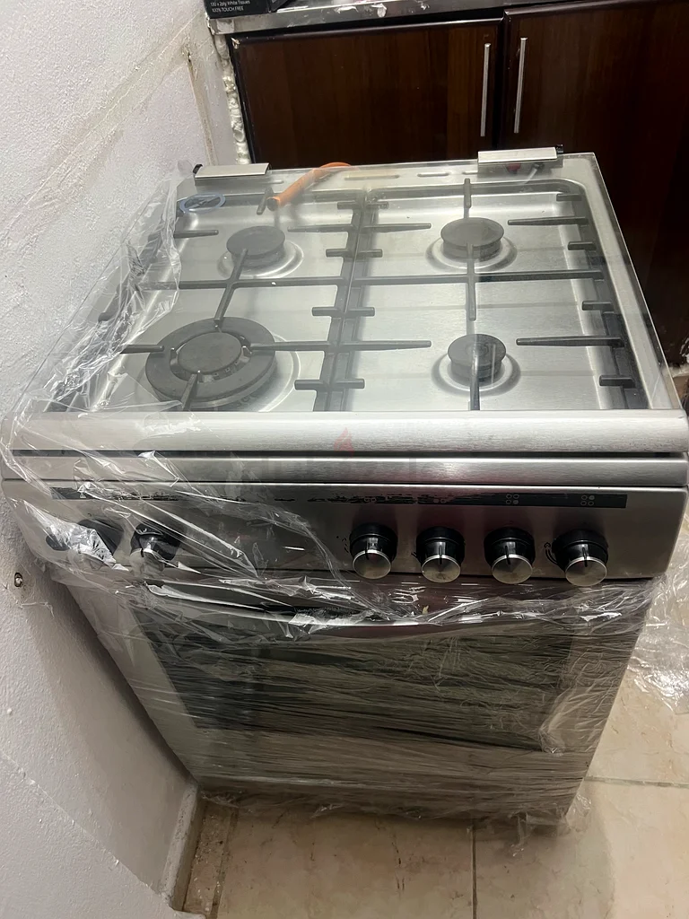 Hoover gas cooker with safety system63168526219137113