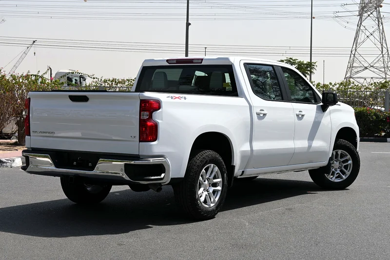 5.3 لتر V8 LT مع ضمان تاجر لمدة 3 سنوات أو 100,000 كم63172649547905112
