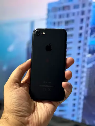 iPhone 7 32GB ORIGINAL Phone