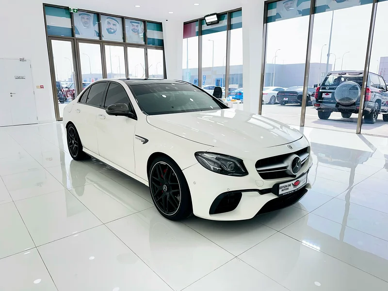Mercedes E63S 2018 GCC agency maintained63142580388994111