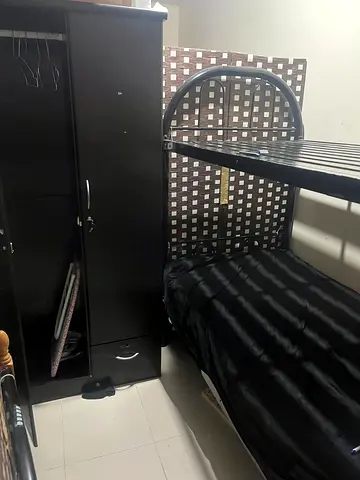 Room sharing partition in DSO Quiet place Clean