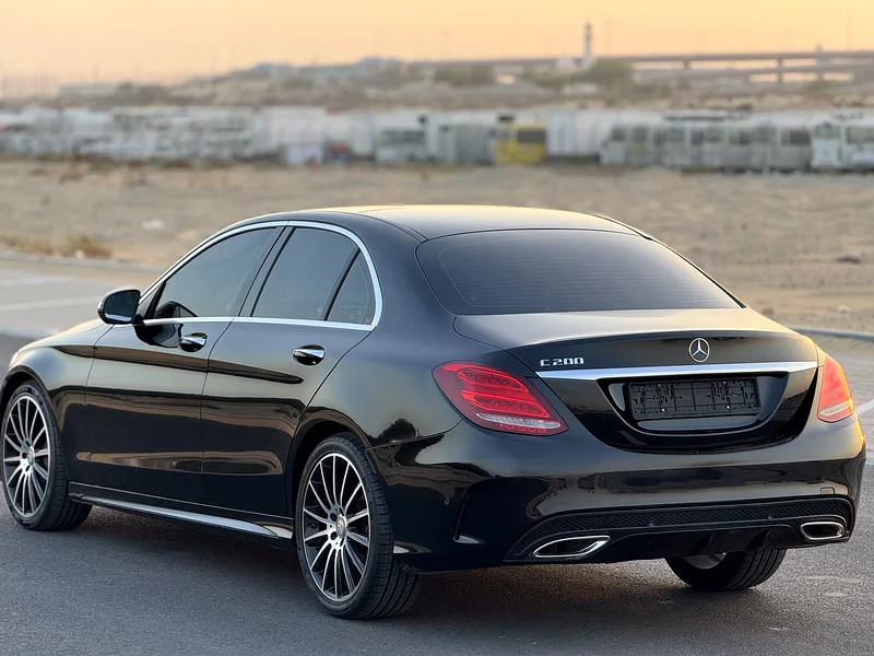MERCEDES BENZ C200 2016 GCC FULL OPTION PERFECT CONDITION63230138613250114