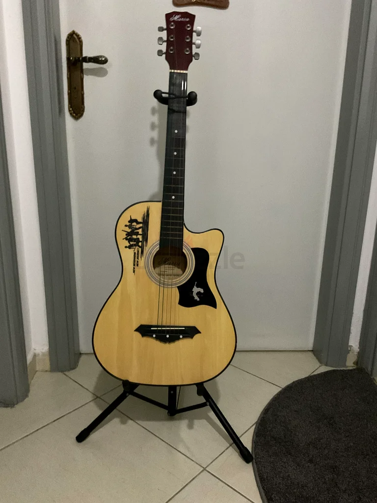 Beautiful Acoustic Guitar for Sale - Perfect for Musicians! Stand separate 75 AED63202194154499111