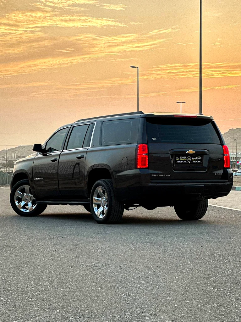 CHEVROLET SUBURBAN LT 2018 - GCC63153225756675114