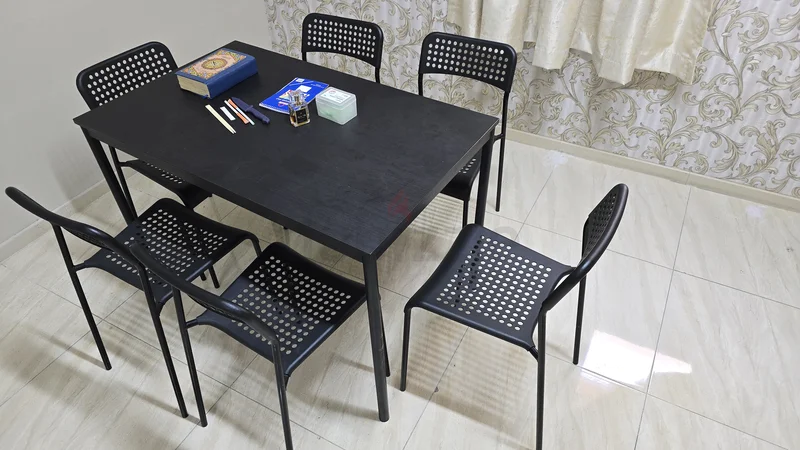 طاولة طعام أIKEA أنيقة مع 6 كراسي62863819000323111
